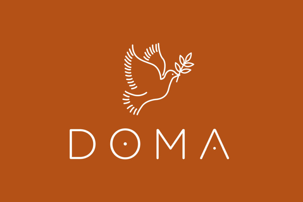 Création du logo pour le concept-store DOMA
